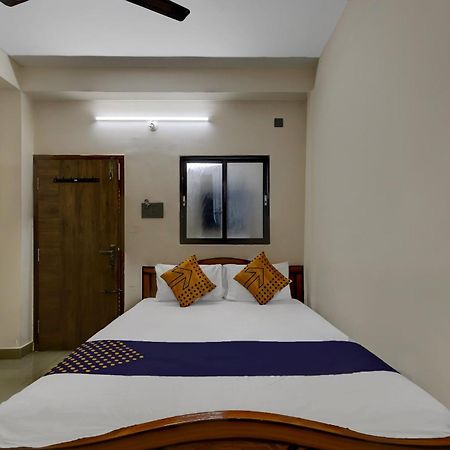 Spot On 73621 Srinivasa Boarding And Lodging Jalahalli Екстер'єр фото
