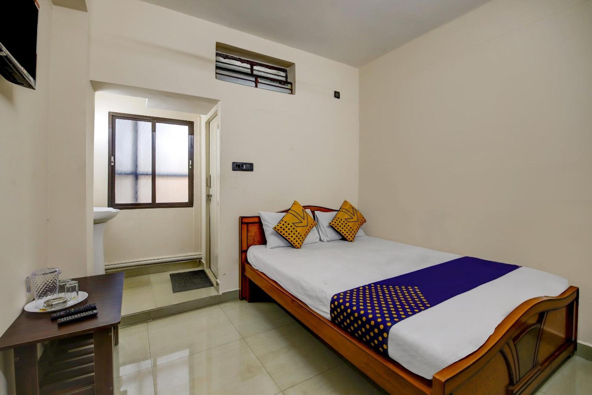 Spot On 73621 Srinivasa Boarding And Lodging Jalahalli Екстер'єр фото