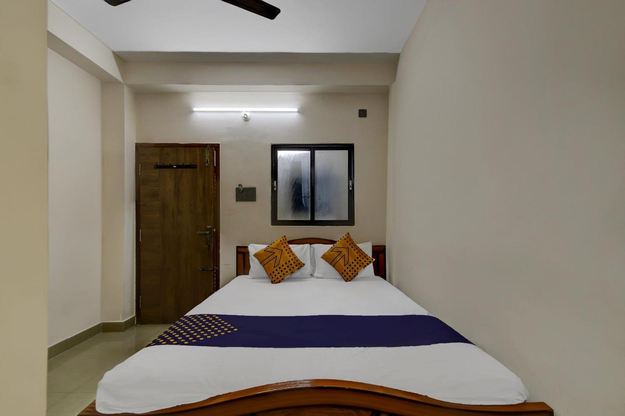 Spot On 73621 Srinivasa Boarding And Lodging Jalahalli Екстер'єр фото